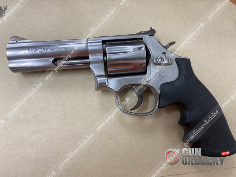 Smith and Wesson รุ่น Model 686-6 Plus  <br> - .357